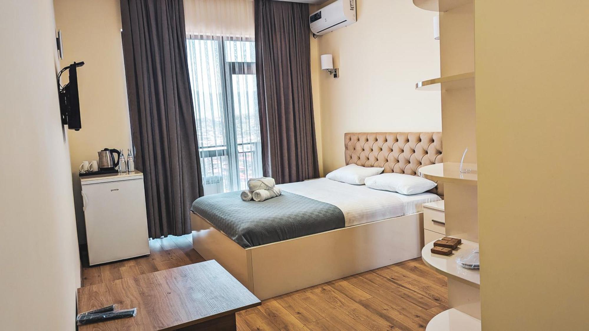 Gg Aparthotel Batumi Exterior photo